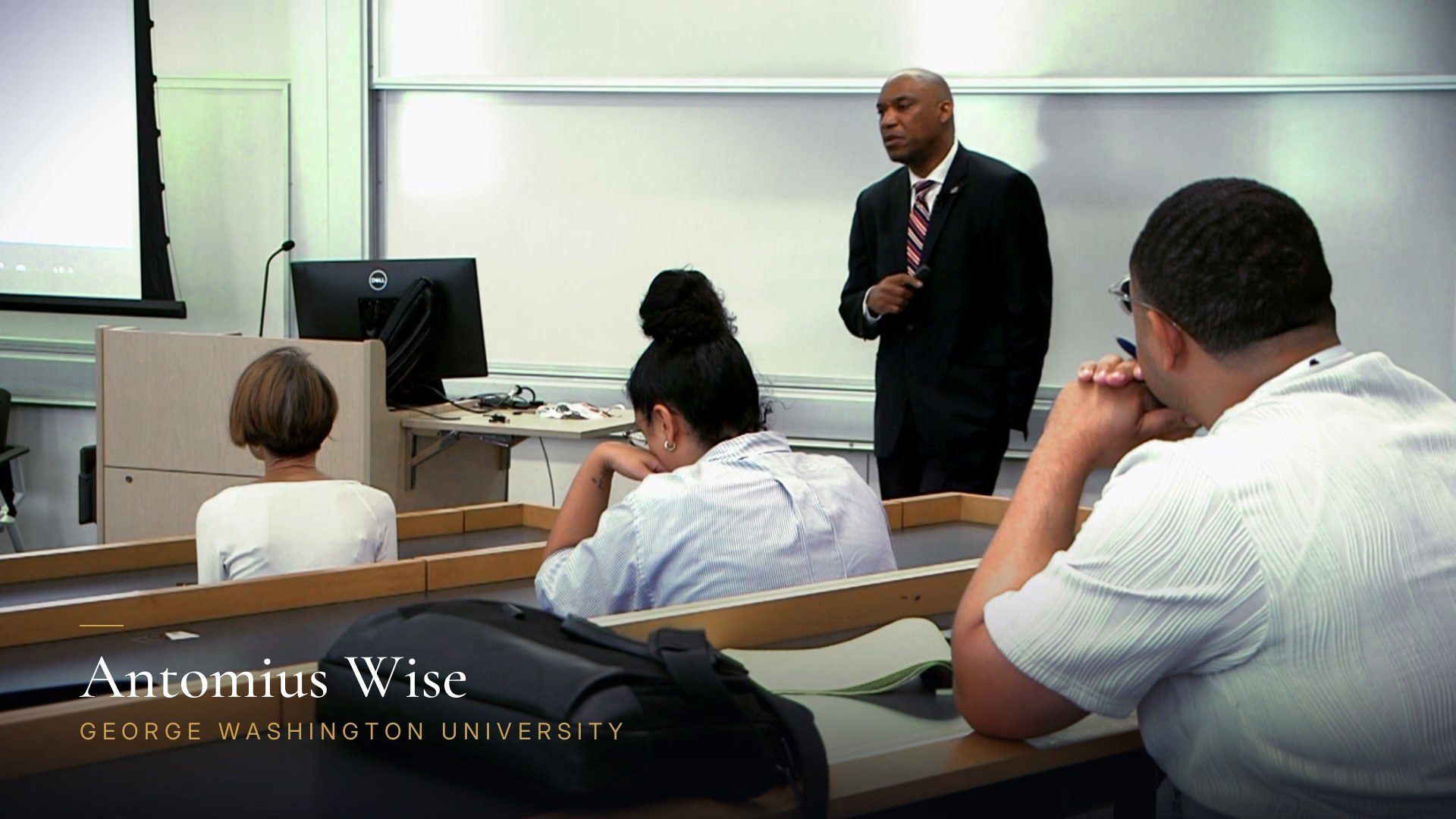 Antomius Wise leading an executive education session at George Washington University